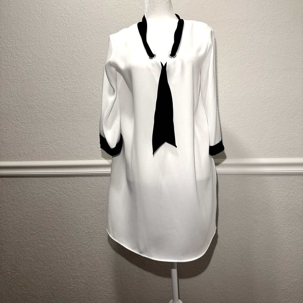 Zara White Mini Dress Black Tie Collar 3/4th Cuffs With Black Trim Size Small